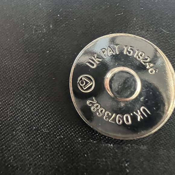 Elegant Crystal Handel Black Evening Bag Like New - Picture 6 of 8